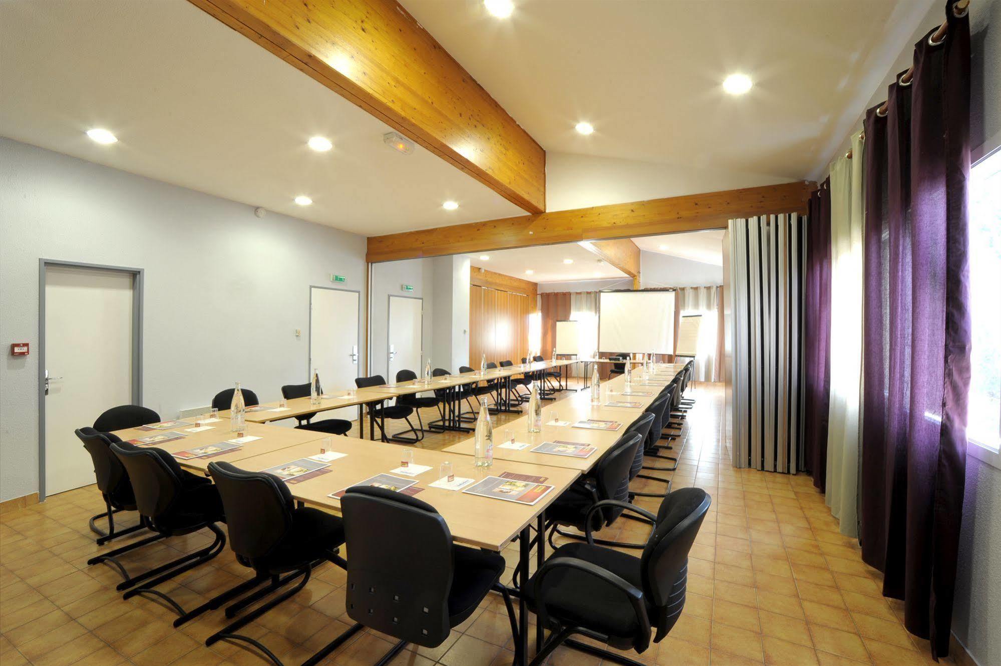 Hotel Enzo By Kyriad Direct 2*