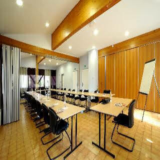 Hotel Enzo By Kyriad Direct Trappes
